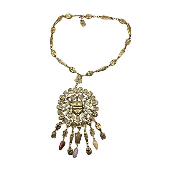 Goldette 1970s Egyptian Revival Gold Tone Necklace Cartouche & Scarab Motifs - Picture 2 of 16